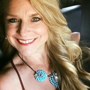 Meet your Posher, Janell